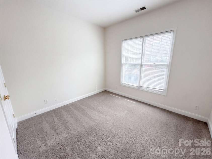774 Davidson Street, Charlotte, NC 28202.  MLS# CAR4434310, YatesRealty ID 56404. 