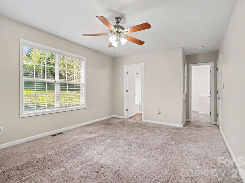 5220 Hildreth Court, Concord, NC 28025.  MLS# CAR4433087, YatesRealty ID 56407. 