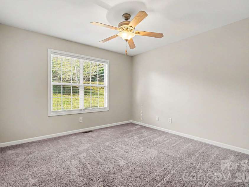 5220 Hildreth Court, Concord, NC 28025.  MLS# CAR4433087, YatesRealty ID 56407. 