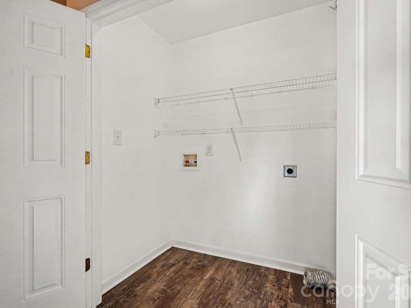 5220 Hildreth Court, Concord, NC 28025.  MLS# CAR4433087, YatesRealty ID 56407. 