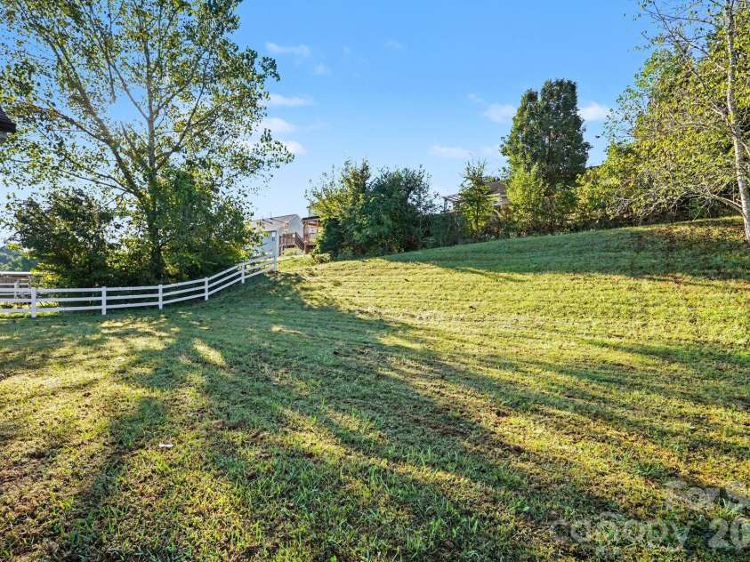 5220 Hildreth Court, Concord, NC 28025.  MLS# CAR4433087, YatesRealty ID 56407. 