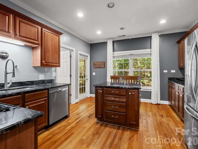 15 Hope Road, Weaverville, NC 28787.  MLS# CAR4430000, YatesRealty ID 56408. 