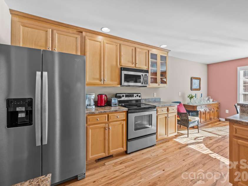 115 Birkdale Drive, Salisbury, NC 28144.  MLS# CAR4334479, YatesRealty ID 5641. 