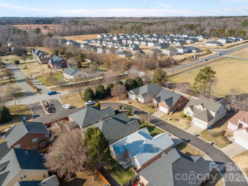 115 Birkdale Drive, Salisbury, NC 28144.  MLS# CAR4334479, YatesRealty ID 5641. 