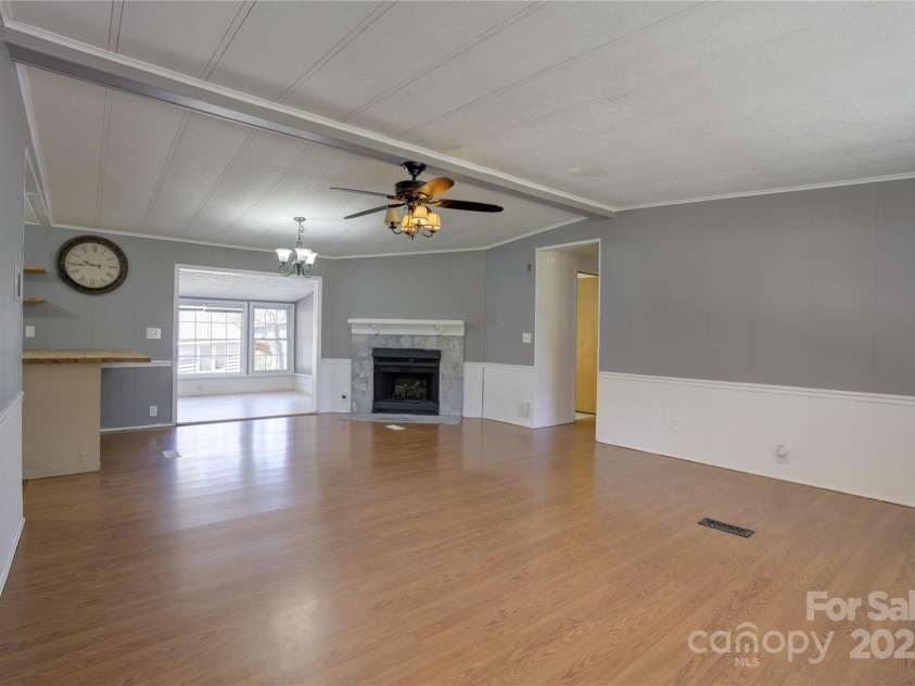 13 Woodscape Drive, Mills River, NC 29323.  MLS# CAR4239236, YatesRealty ID 5641. 