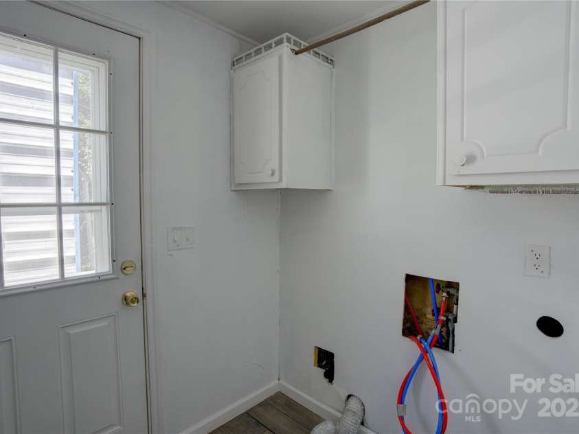 13 Woodscape Drive, Mills River, NC 29323.  MLS# CAR4239236, YatesRealty ID 5641. 