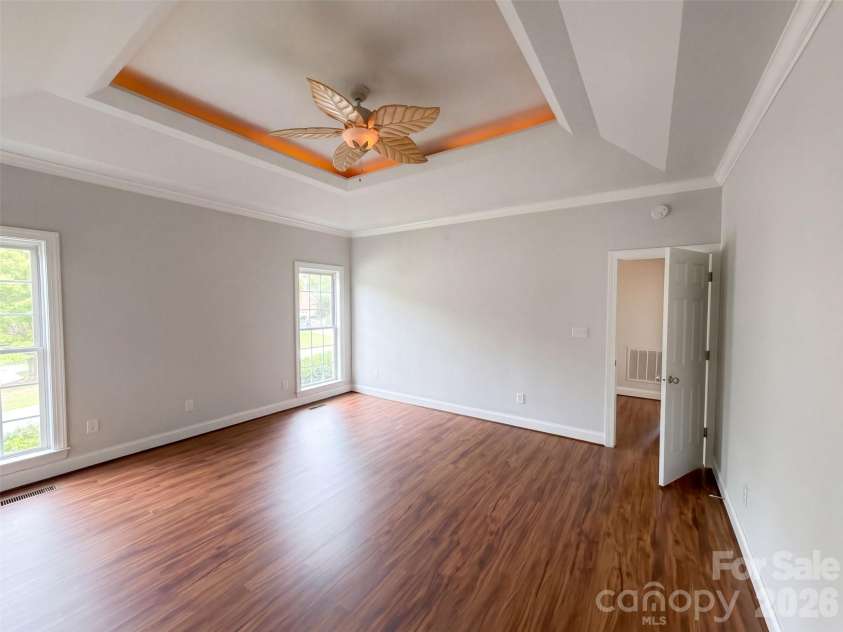 5102 Summerell Avenue, Gastonia, NC 28056.  MLS# CAR4434333, YatesRealty ID 56410. 