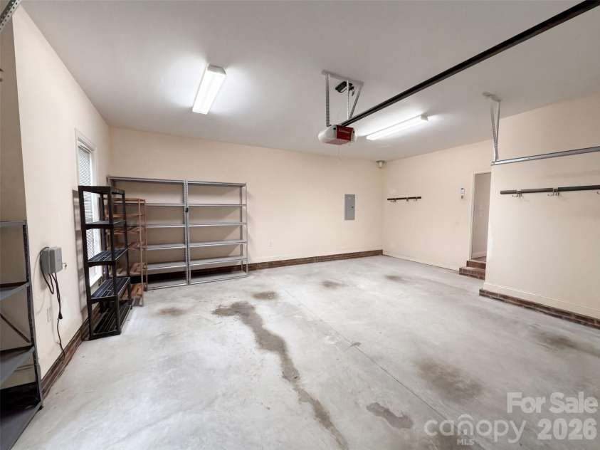 5102 Summerell Avenue, Gastonia, NC 28056.  MLS# CAR4434333, YatesRealty ID 56410. 