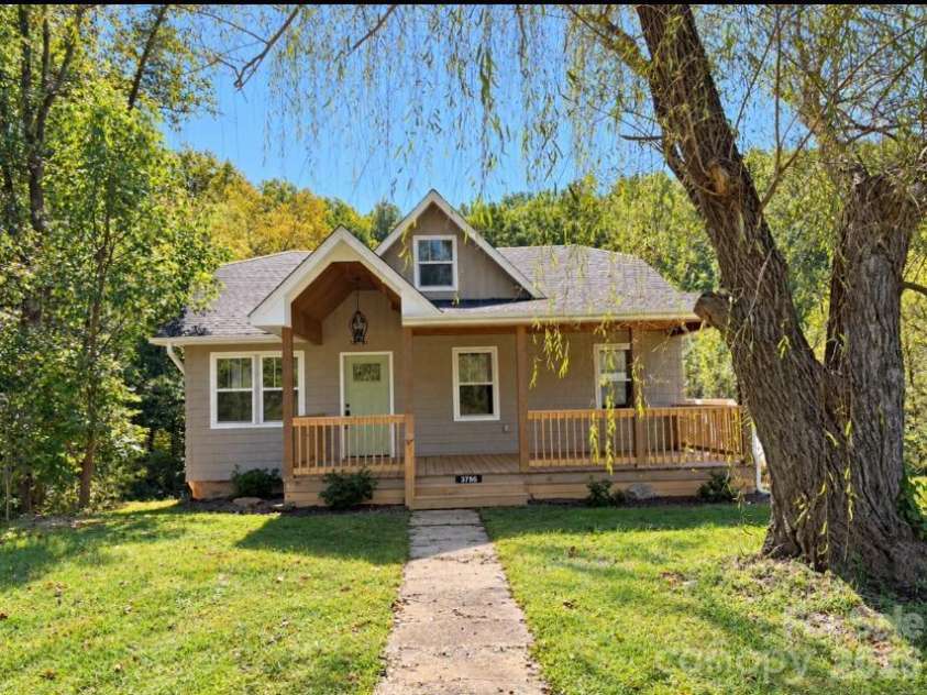 3786 US 70 Highway, Marion, NC 28752.  MLS# CAR4411713, YatesRealty ID 56412. 