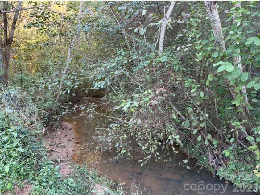 3786 US 70 Highway, Marion, NC 28752.  MLS# CAR4411713, YatesRealty ID 56412. 