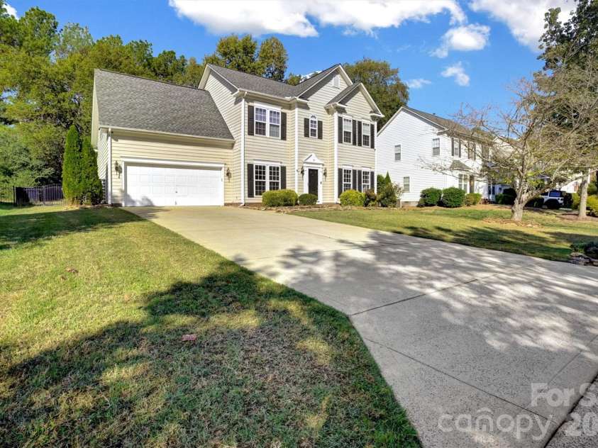 3042 Spring Fancy Lane, Indian Trail, NC 28079.  MLS# CAR4433924, YatesRealty ID 56413. 