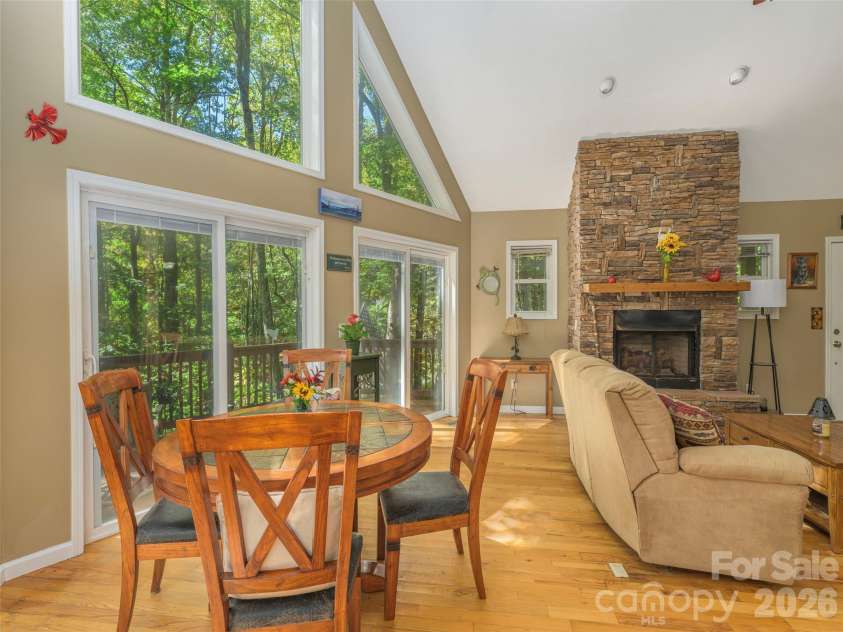 222 Serenity Drive, Waynesville, NC 28785.  MLS# CAR4433112, YatesRealty ID 56418. 