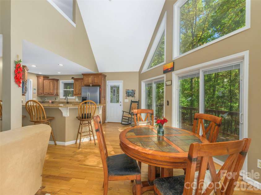 222 Serenity Drive, Waynesville, NC 28785.  MLS# CAR4433112, YatesRealty ID 56418. 