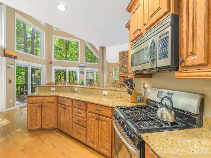 222 Serenity Drive, Waynesville, NC 28785.  MLS# CAR4433112, YatesRealty ID 56418. 