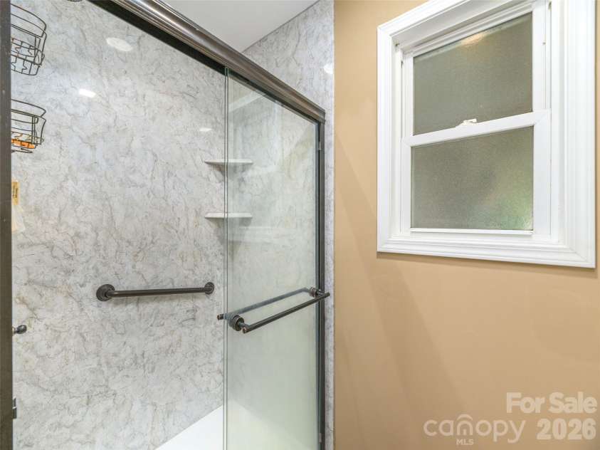 222 Serenity Drive, Waynesville, NC 28785.  MLS# CAR4433112, YatesRealty ID 56418. 
