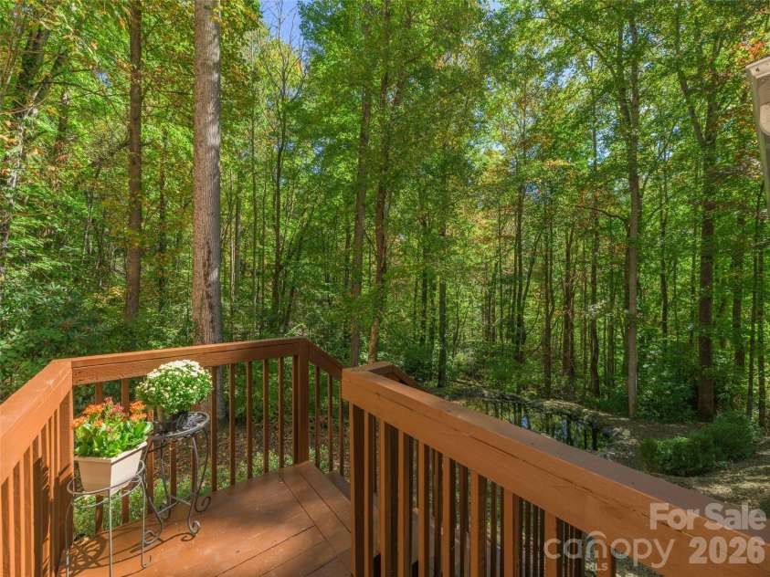 222 Serenity Drive, Waynesville, NC 28785.  MLS# CAR4433112, YatesRealty ID 56418. 
