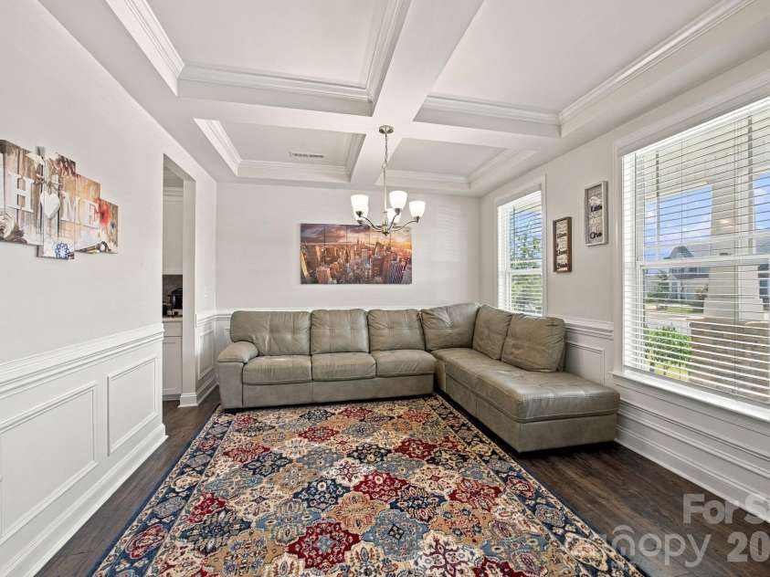 180 Longleaf Drive, Mooresville, NC 28117.  MLS# CAR4425450, YatesRealty ID 56419. 