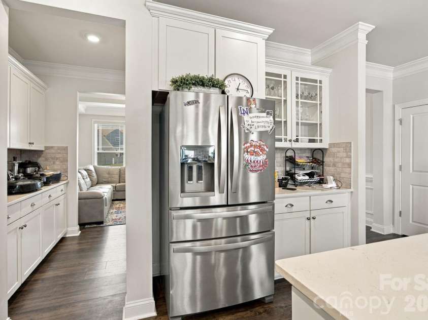 180 Longleaf Drive, Mooresville, NC 28117.  MLS# CAR4425450, YatesRealty ID 56419. 