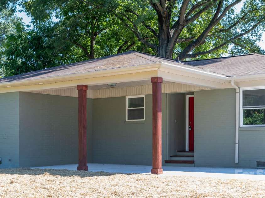 108 Little Texas Road, Kannapolis, NC 28083.  MLS# CAR4335230, YatesRealty ID 5642. 