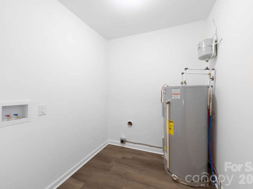108 Little Texas Road, Kannapolis, NC 28083.  MLS# CAR4335230, YatesRealty ID 5642. Primary Laundry room