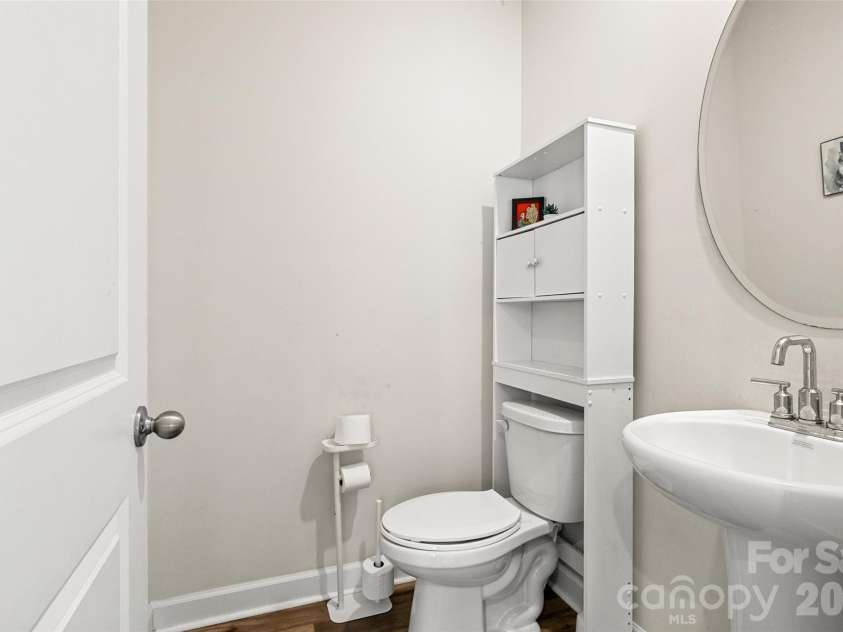 333 Hyssop Court, Fort Mill, SC 29715.  MLS# CAR4434309, YatesRealty ID 56420. Half Bath