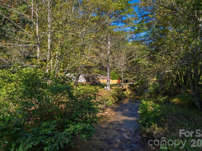 99 Lynn Lane, Glade Valley, NC 28627.  MLS# CAR4434357, YatesRealty ID 56422. 