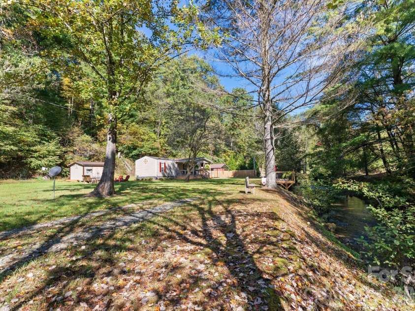 99 Lynn Lane, Glade Valley, NC 28627.  MLS# CAR4434357, YatesRealty ID 56422. 
