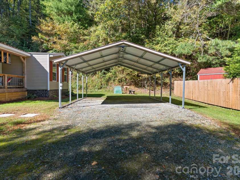 99 Lynn Lane, Glade Valley, NC 28627.  MLS# CAR4434357, YatesRealty ID 56422. 