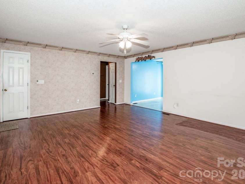 110 Joseph Lane, Mooresville, NC 28115.  MLS# CAR4434363, YatesRealty ID 56425. 