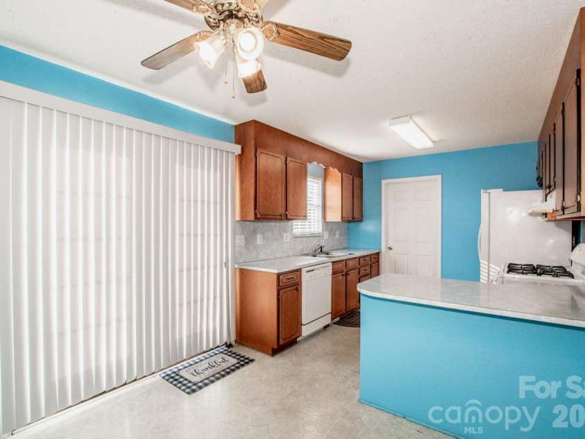110 Joseph Lane, Mooresville, NC 28115.  MLS# CAR4434363, YatesRealty ID 56425. 