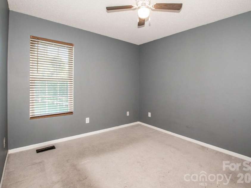 110 Joseph Lane, Mooresville, NC 28115.  MLS# CAR4434363, YatesRealty ID 56425. 