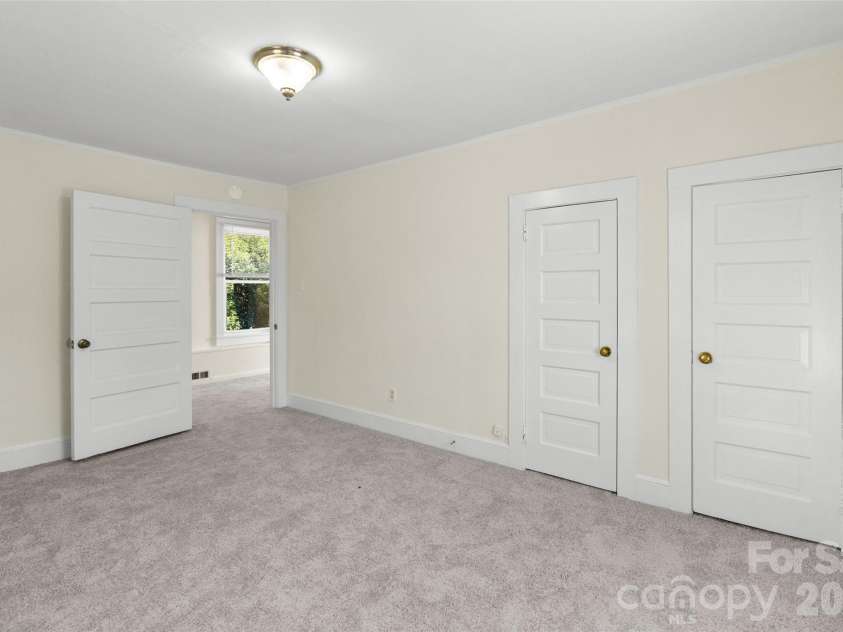 1050 Park Avenue Extension, Rock Hill, SC 29732.  MLS# CAR4433866, YatesRealty ID 56427. 