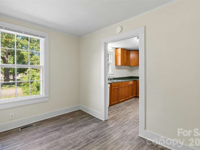 1050 Park Avenue Extension, Rock Hill, SC 29732.  MLS# CAR4433866, YatesRealty ID 56427. 