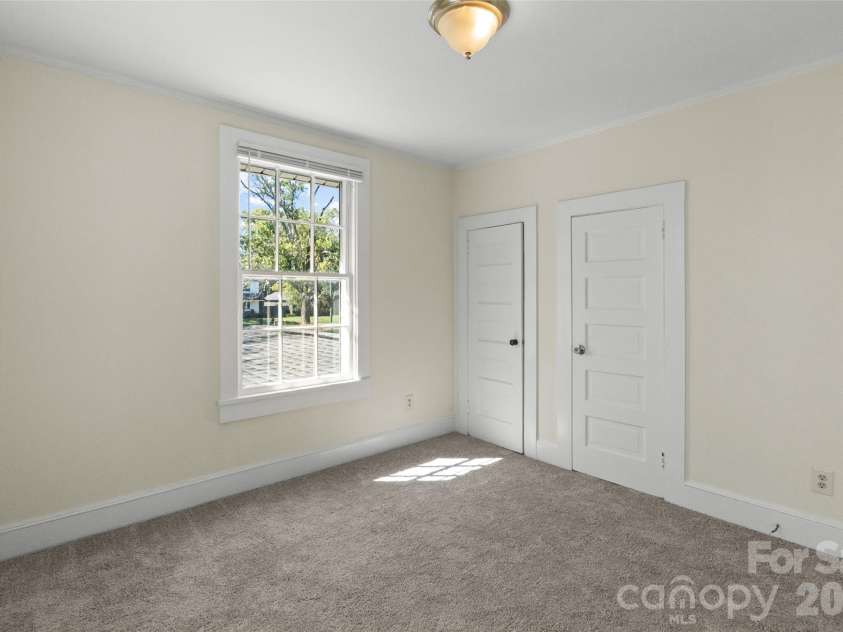 1050 Park Avenue Extension, Rock Hill, SC 29732.  MLS# CAR4433866, YatesRealty ID 56427. 