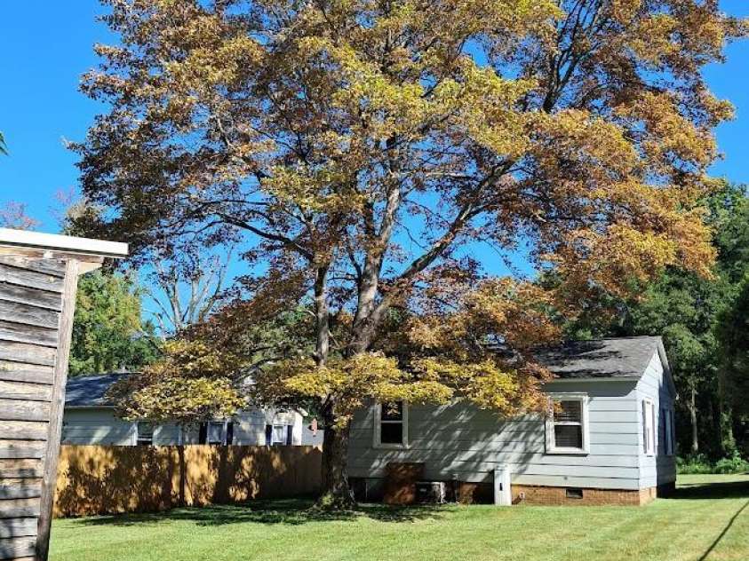 1323 Second Street, Gastonia, NC 28054.  MLS# CAR4432224, YatesRealty ID 56429. 