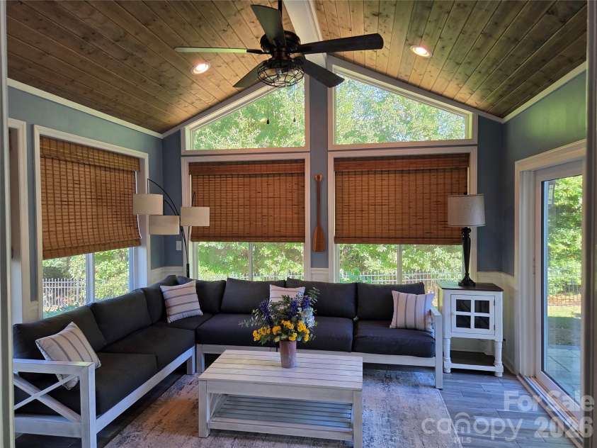 9158 Cantrell Way, Huntersville, NC 28078.  MLS# CAR4434045, YatesRealty ID 56432. 