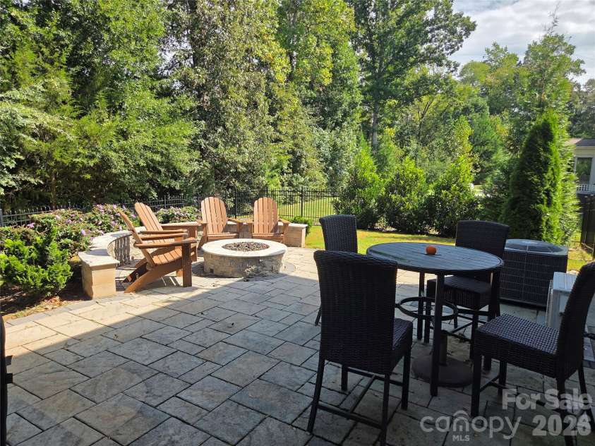 9158 Cantrell Way, Huntersville, NC 28078.  MLS# CAR4434045, YatesRealty ID 56432. 