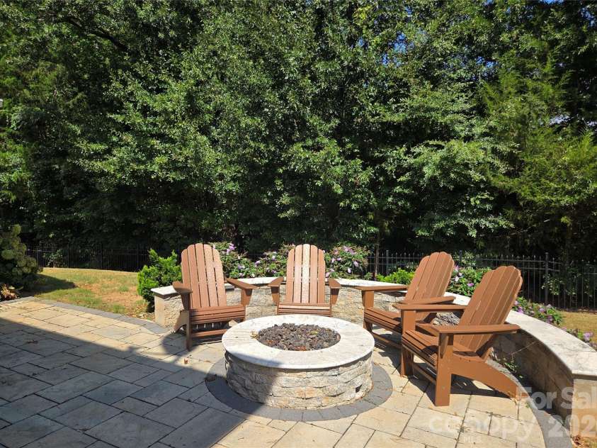 9158 Cantrell Way, Huntersville, NC 28078.  MLS# CAR4434045, YatesRealty ID 56432. 