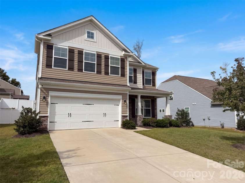 2455 Judson Drive, Gastonia, NC 28054.  MLS# CAR4434382, YatesRealty ID 56433. 