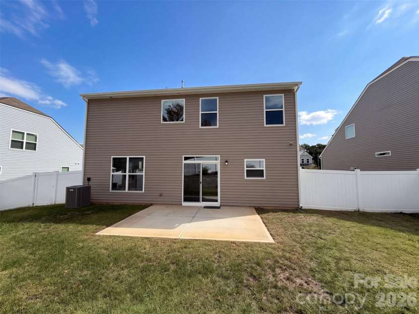 2455 Judson Drive, Gastonia, NC 28054.  MLS# CAR4434382, YatesRealty ID 56433. 