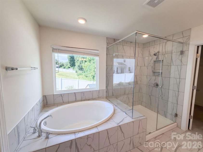 2455 Judson Drive, Gastonia, NC 28054.  MLS# CAR4434382, YatesRealty ID 56433. 