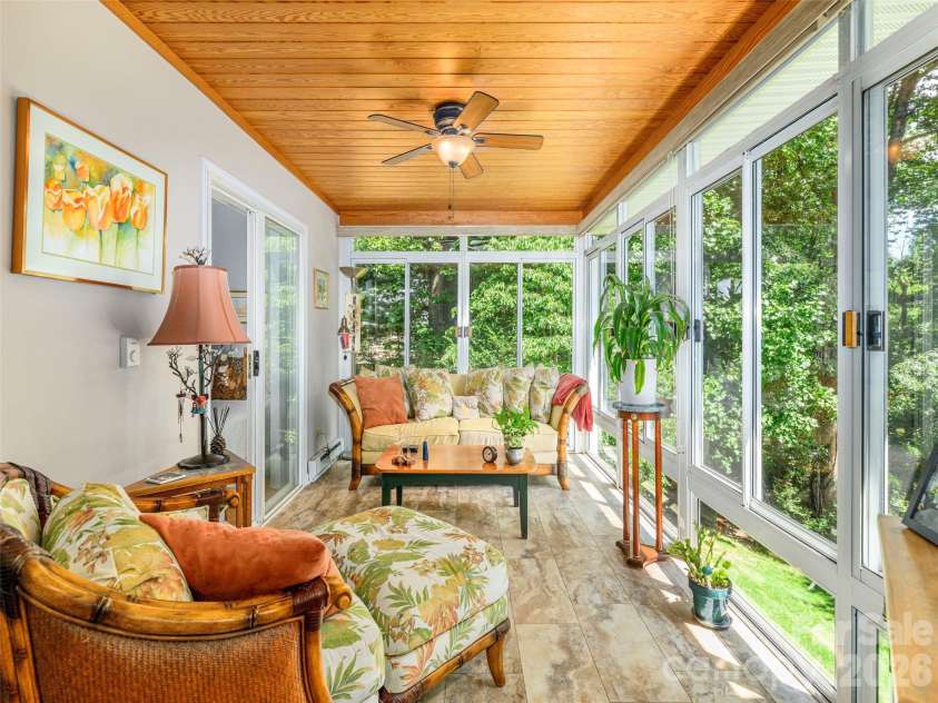 130 Olds Trail, Hendersonville, NC 28739.  MLS# CAR4434379, YatesRealty ID 56440. 