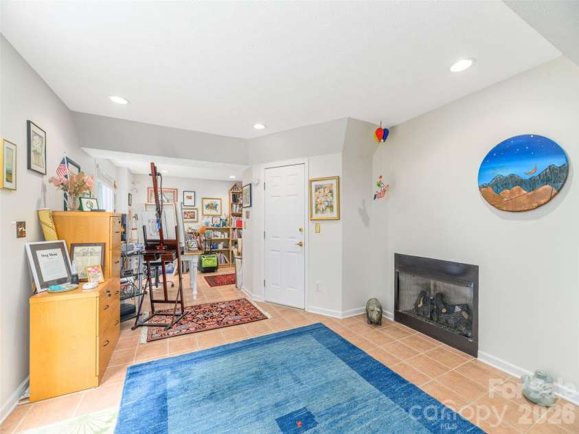 130 Olds Trail, Hendersonville, NC 28739.  MLS# CAR4434379, YatesRealty ID 56440. 