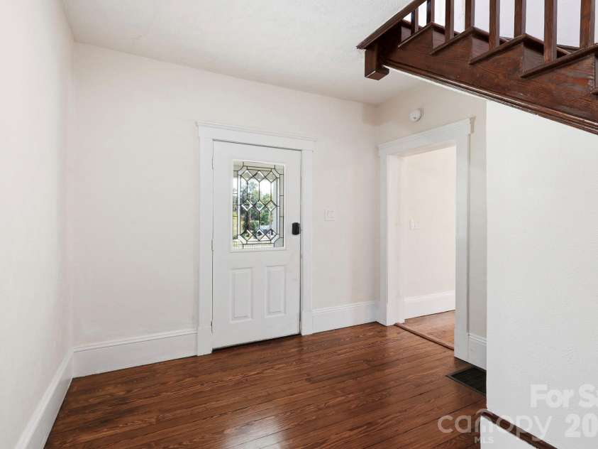 444 Broad Street, Brevard, NC 28712.  MLS# CAR4434346, YatesRealty ID 56443. 