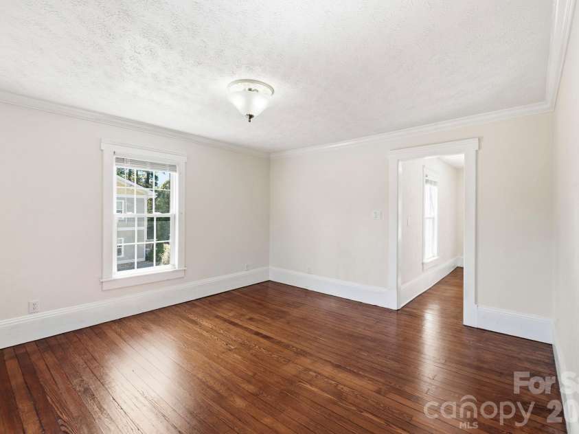 444 Broad Street, Brevard, NC 28712.  MLS# CAR4434346, YatesRealty ID 56443. 