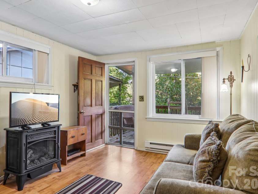 58 Leisure Lane, Maggie Valley, NC 28751.  MLS# CAR4434377, YatesRealty ID 56447. 