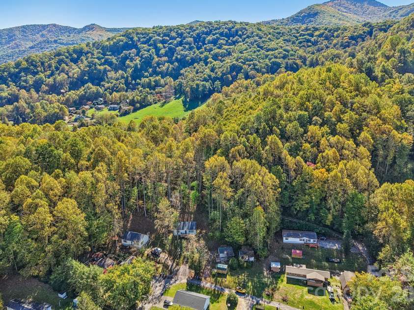 58 Leisure Lane, Maggie Valley, NC 28751.  MLS# CAR4434377, YatesRealty ID 56447. 