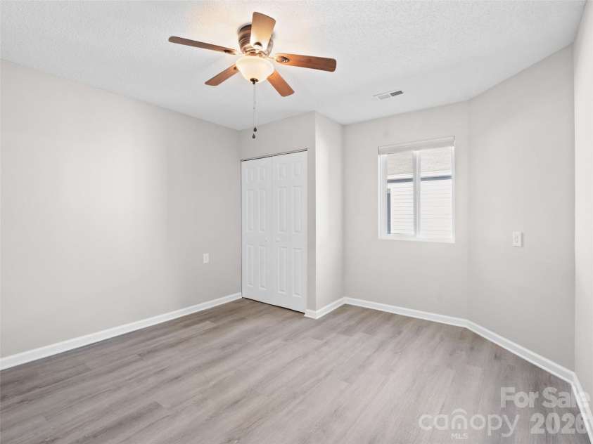 102 Llama Way, Black Mountain, NC 28711.  MLS# CAR4340043, YatesRealty ID 5645. 