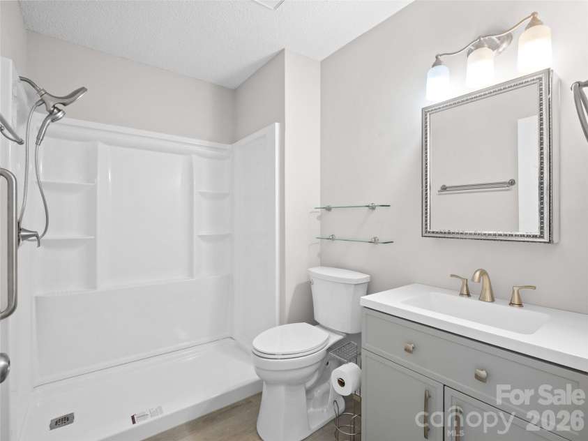 102 Llama Way, Black Mountain, NC 28711.  MLS# CAR4340043, YatesRealty ID 5645. 