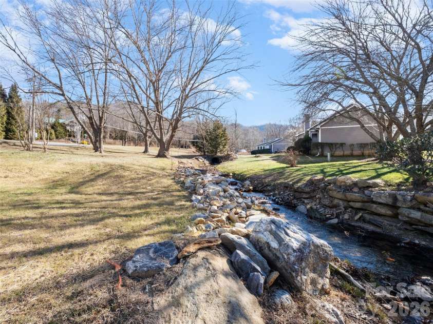 102 Llama Way, Black Mountain, NC 28711.  MLS# CAR4340043, YatesRealty ID 5645. 